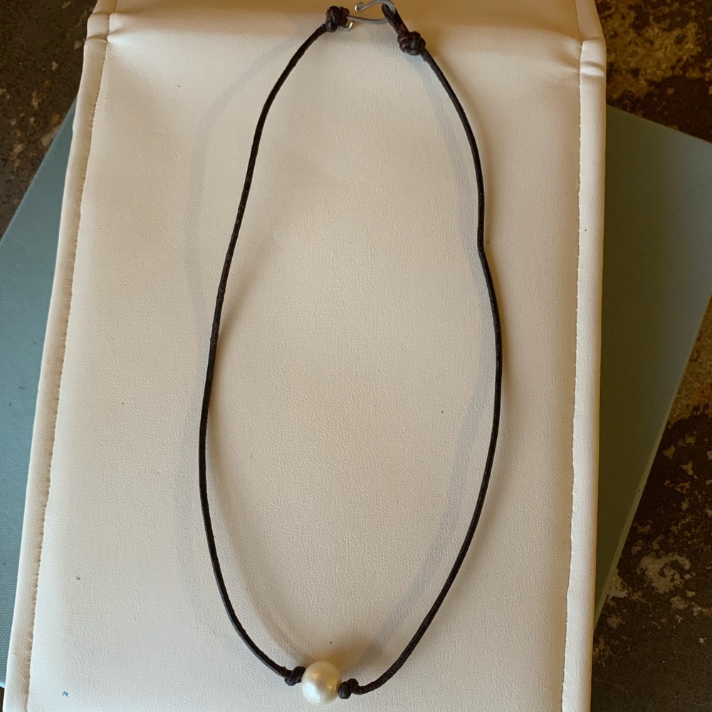 Leather and Pearl Necklace